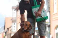 1_Hans-Hermann-Schafer-mit-Solina-Rhodesion-Ridgebacku-IMG_8724lu